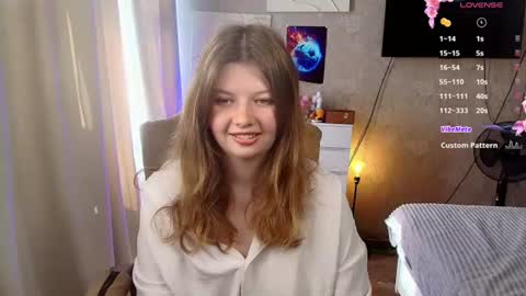 Snapshot of salut_love chatting on 07.16.26 Ruby online show from 07.16.26
