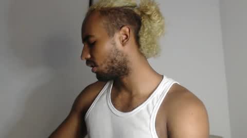Snapshot of salvatore_amator chatting on 05.28.26 salvatore_amator online show from 05.28.26