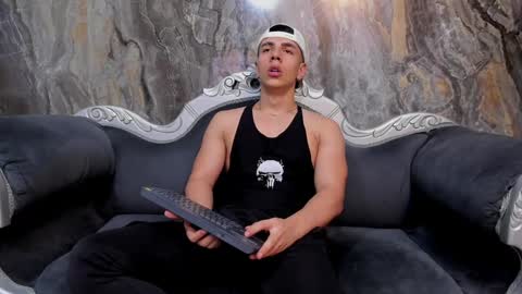 SALVATORE online show from 01.08.25