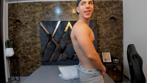 SALVATORE online show from 01.09.25