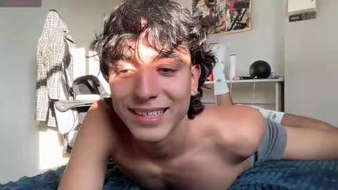 Snapshot of salvatore_montt chatting on 02.18.26 salvatore_montt online show from 02.18.26