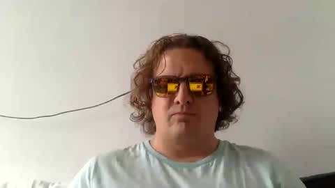 Snapshot of sam447105 chatting on 07.17.26 sam447105 online show from 07.17.26