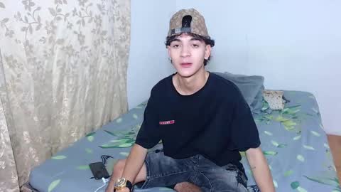 sam__cute online show from 11.25.25