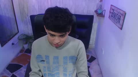 Snapshot of sam_daves chatting on 01.31.25 Sam online show from 01.31.25