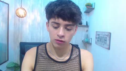 Snapshot of sam_daves chatting on 02.10.25 Sam online show from 02.10.25