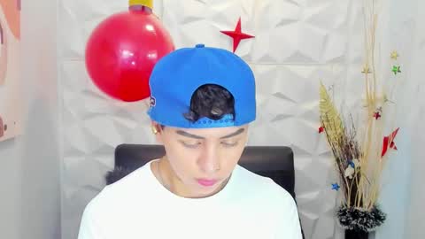 Sam online show from 12.18.25