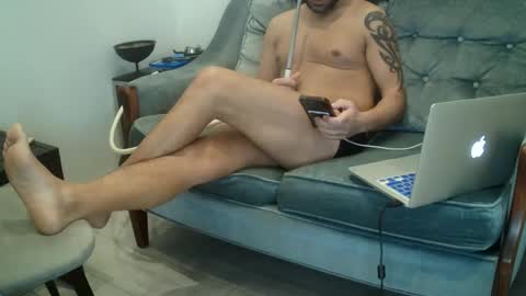 Snapshot of sam_love1985 chatting on 12.24.24 sam_love1985 online show from 12.24.24