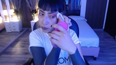 SAM MANSON online show from 10.23.25