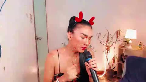 Snapshot of sam_mitinair chatting on 12.09.24 sam online show from 12.09.24