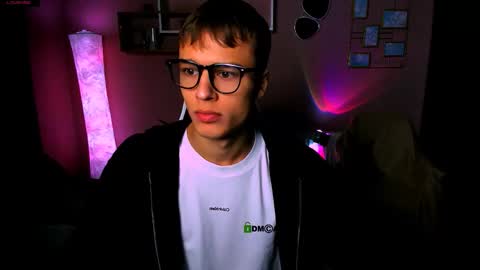 Snapshot of sam_nexor chatting on 11.01.25 Sam online show from 11.01.25