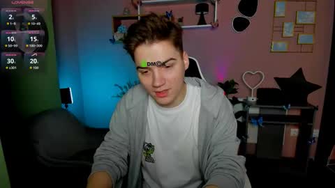 Snapshot of sam_nexor chatting on 11.29.25 Sam online show from 11.29.25