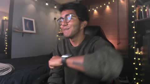 Snapshot of sam_thompson_z chatting on 03.06.25 SAMUEL THOMPSON online show from 03.06.25