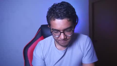 Snapshot of sam_thompson_z chatting on 02.23.26 SAMUEL THOMPSON online show from 02.23.26