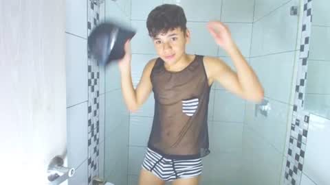 Snapshot of sam_tnt9 chatting on 06.18.26 sam_tnt9 online show from 06.18.26