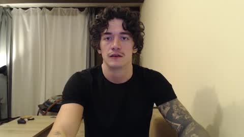 Snapshot of sam_winchest chatting on 02.19.25 Sam online show from 02.19.25