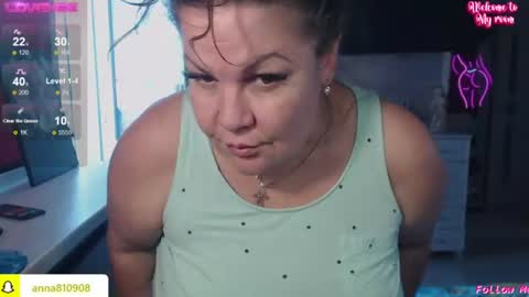 Snapshot of samanta_shy chatting on 07.18.26 Marry online show from 07.18.26