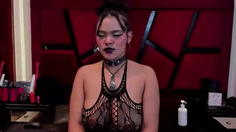 Samanta online show from 11.21.25