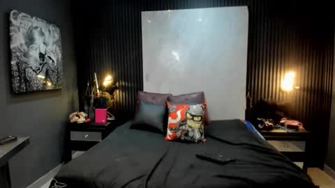 Snapshot of samantablake chatting on 05.19.26 Samanta online show from 05.19.26