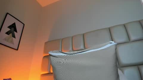 SAMANTA  online show from 04.12.26