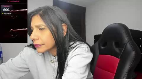 Snapshot of samantha1_rosse01 chatting on 06.15.26 samantha1_rosse01 online show from 06.15.26