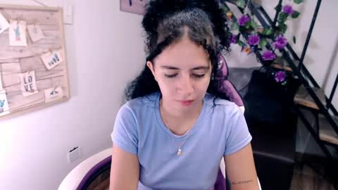 Snapshot of samantha2girl chatting on 05.11.26 samantha online show from 05.11.26