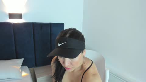 Samantha  online show from 02.08.25
