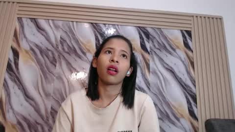 lizzy online show from 04.08.26