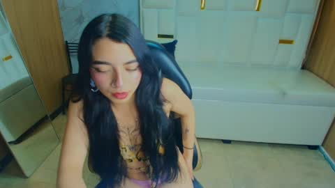 Snapshot of samantha_petite_tf chatting on 04.23.26 Sami online show from 04.23.26