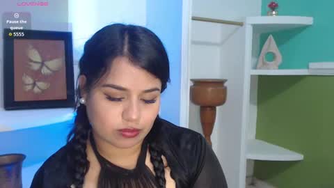 samantha_smiithh online show from 10.04.25