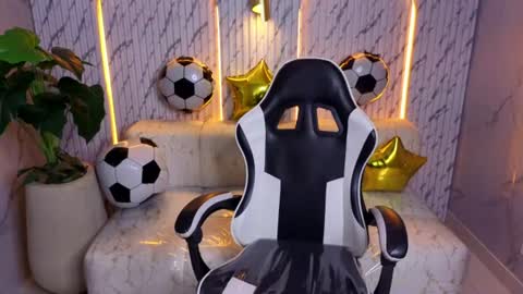 Samantha online show from 06.25.26