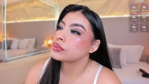 Snapshot of samanthaa_22_ chatting on 07.17.26 Samanthaa online show from 07.17.26