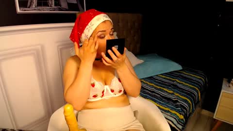 Samantha Anderson online show from 12.15.24