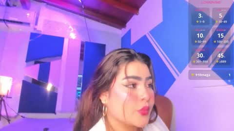 Samantha Ferrer online show from 11.06.25