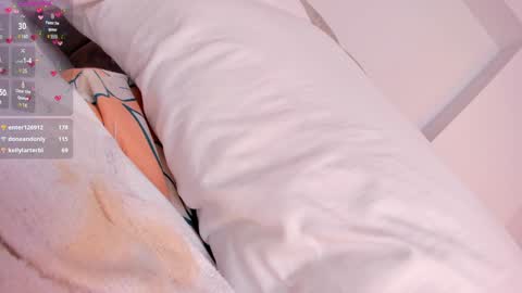 V A  N E S S A  online show from 02.07.25