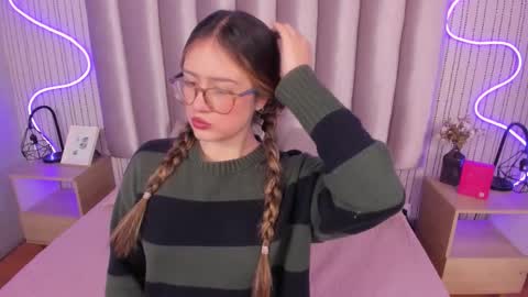 Alejandra  online show from 12.02.25