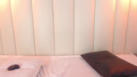 Samantha  online show from 01.15.25