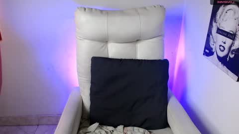 Samantha online show from 01.23.25