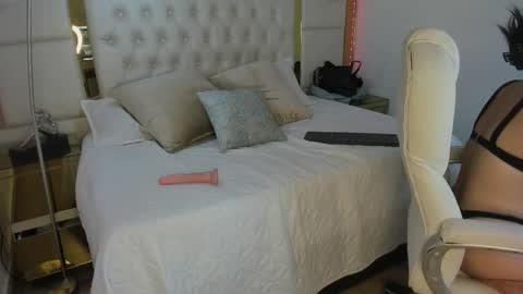 samantharoseee online show from 10.03.25