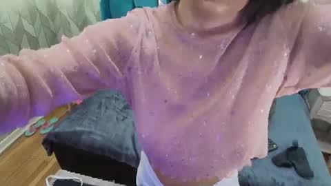 Snapshot of samantharosx chatting on 04.27.26 samantharosx online show from 04.27.26