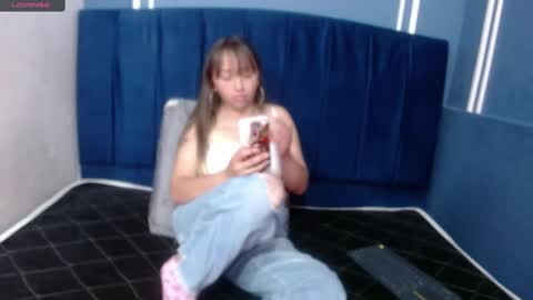 Dafne  online show from 01.10.25