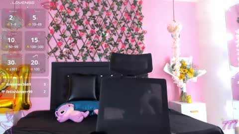 Snapshot of samaracortez chatting on 04.28.26 Sammy online show from 04.28.26