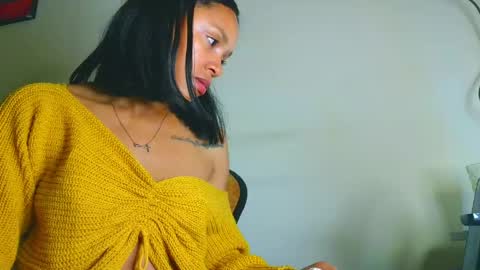 Snapshot of samary_thomas chatting on 06.06.26 samary thomas online show from 06.06.26