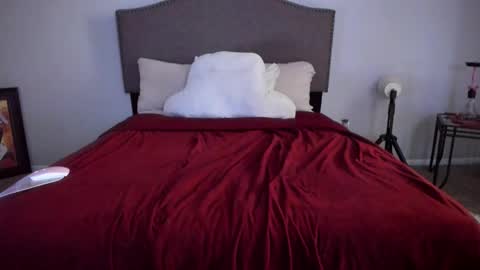 Yaya online show from 10.13.25