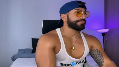 Snapshot of samdornan chatting on 01.26.25 Sam Dornan online show from 01.26.25