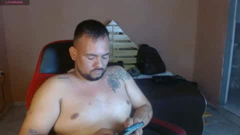 Snapshot of samdread chatting on 02.16.26 SAM DREAD online show from 02.16.26