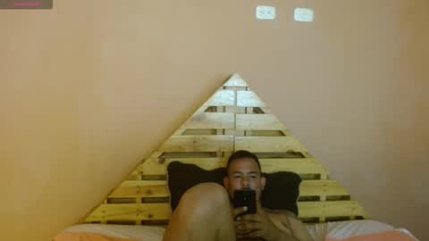 Snapshot of samdread chatting on 02.19.26 SAM DREAD online show from 02.19.26