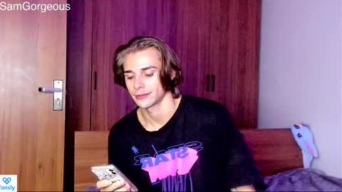 Snapshot of samgorgeous chatting on 12.18.24 Fansly - Top4fans online show from 12.18.24