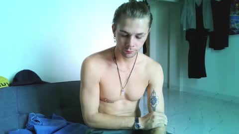 Snapshot of samgorgeous chatting on 05.07.26 Fansly - Top4fans online show from 05.07.26