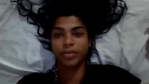 Snapshot of samigelalcangel chatting on 10.11.25 samigelalcangel online show from 10.11.25
