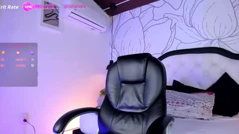 Snapshot of samir_bear chatting on 04.27.26 Samir online show from 04.27.26